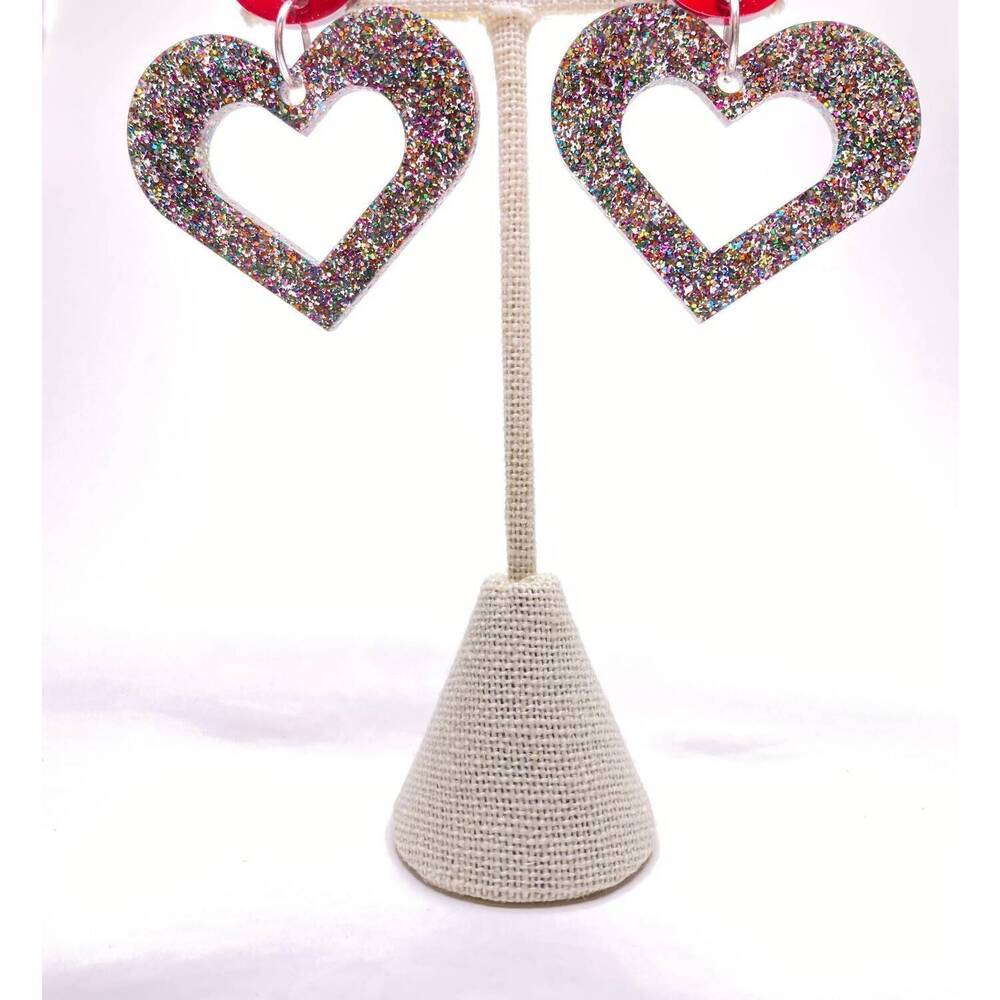 NEW SANDY + RIZZO women's heartbreaker heart earrings in multi